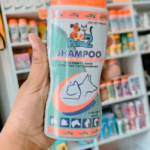 Shampoo de Clorhexidina antibacteriano y antimicótico — imagen 1